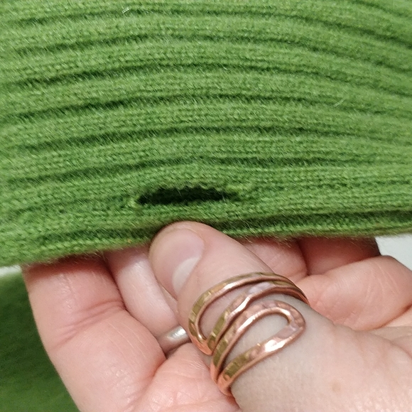 Cashmere Cardigan - Picture 6 of 6